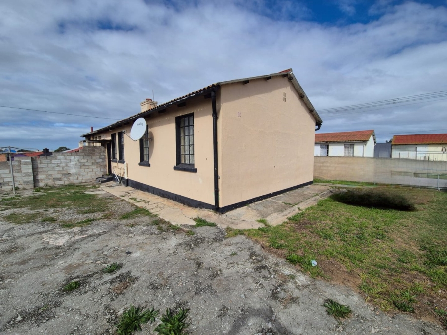 3 Bedroom Property for Sale in Algoa Park Eastern Cape